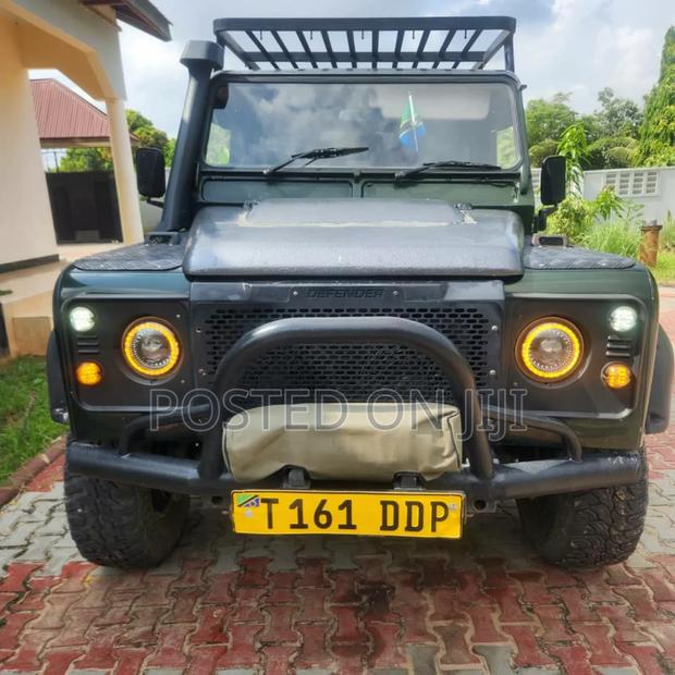 Land Rover Defender 2003 Green