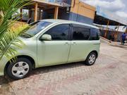 Toyota Sienta 2005 Green for sale