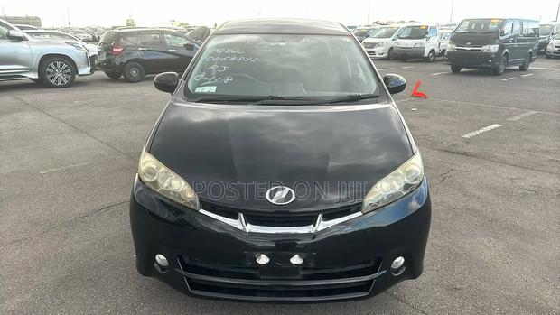 Toyota Wish 2010 Black