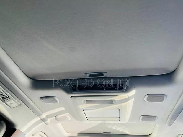 Toyota Vellfire 2010 Black