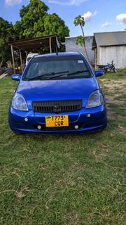 Toyota Vitz 2002 Blue for sale
