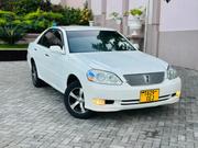 Toyota Mark II Qualis 2000 White for sale