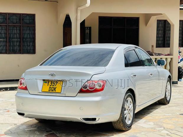 Toyota Mark X 2005 Silver