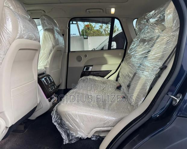 Land Rover Range Rover Vogue 2014 Black