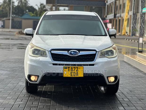 Subaru Forester 2013 White