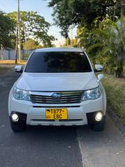 Subaru Forester 2009 White for sale