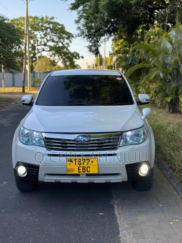 Subaru Forester 2009 White
