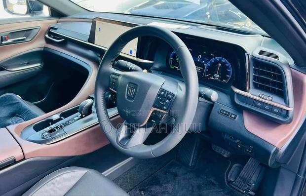 Toyota Crown 2023 Black