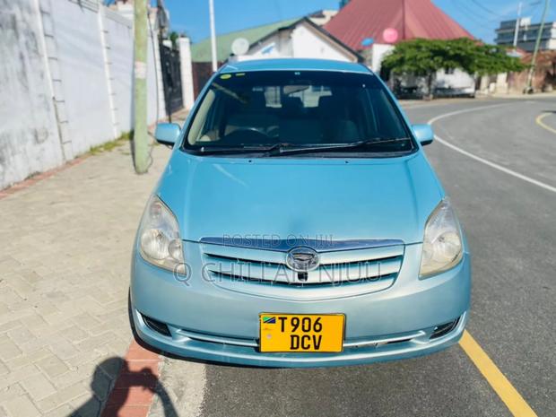 Toyota Corolla Spacio 2004 Blue