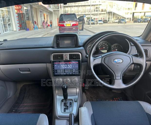 Subaru Forester 2006 Silver