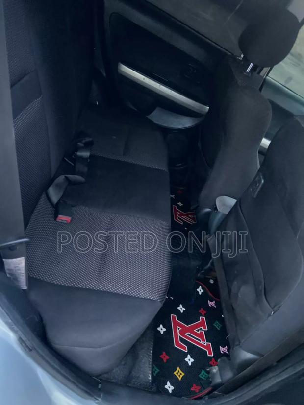 Toyota IST 2005 Silver