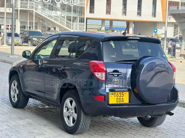 Toyota RAV4 2007 Blue