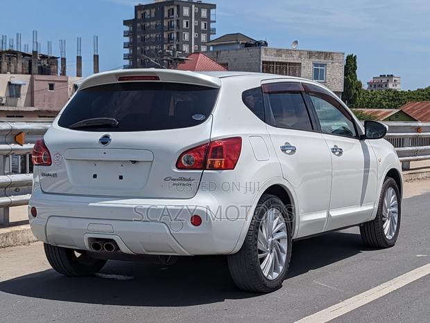 Nissan Dualis 2008 Off white
