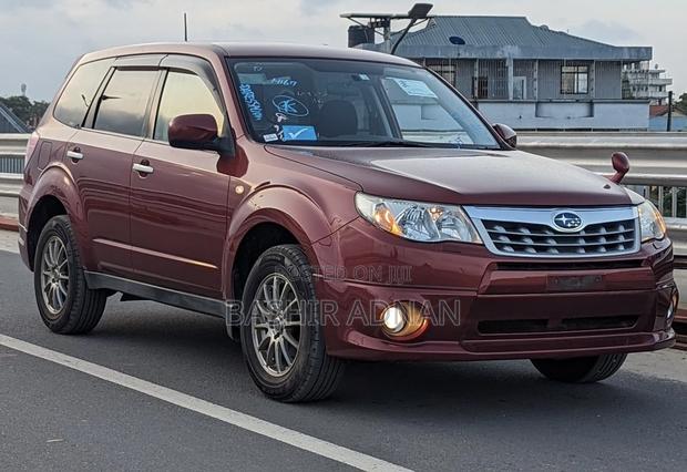 Subaru Forester 2012 Burgundy