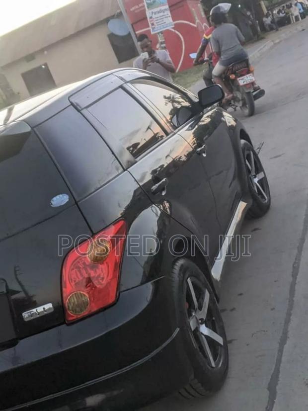 Toyota IST 2005 Black