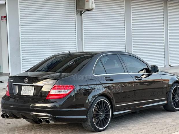 Mercedes-Benz C200 2007 Black