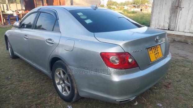 Toyota Mark X 2004 Silver