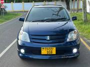 Toyota IST 2005 Blue for sale