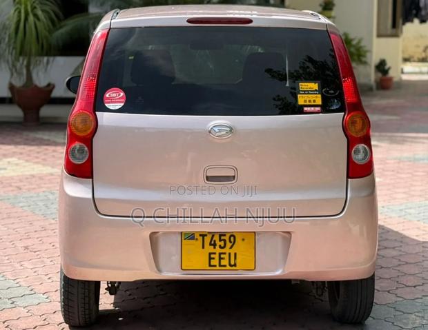 Daihatsu Mira 2010 Silver