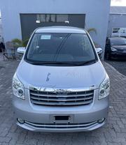 Toyota Noah 2.0 143hp FWD (7 Seater) 2009 Silver for sale