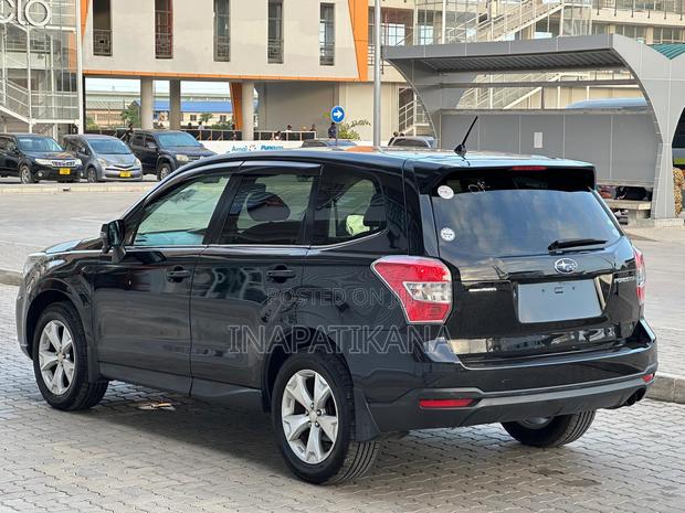 Subaru Forester 2.0XT Premium 4dr SUV AWD (2.0L 4cyl Turbo CVT) 2014