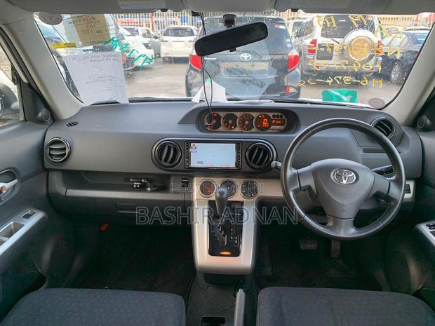 Toyota Corolla Rumion Hatchback 1.5 FWD 2008 White