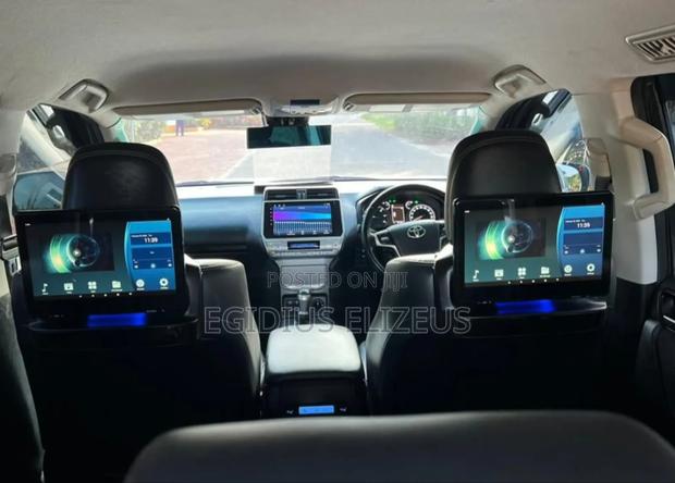 Toyota Land Cruiser Prado 2019 Silver