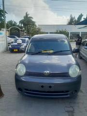 Toyota Sienta 2003 Gray for sale