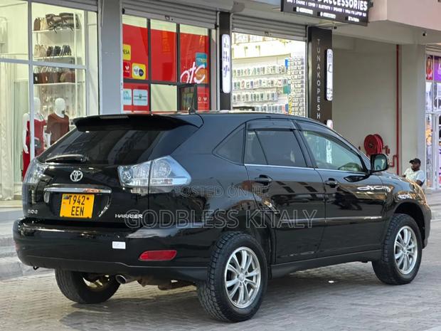 Toyota Harrier 2.4 2007 Black