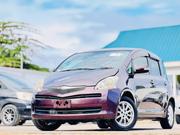 Toyota Ractis 2009 Red for sale