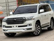 Toyota Land Cruiser 2018 White for sale
