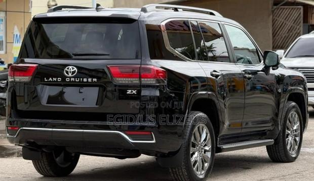 New Toyota Land Cruiser 2023 Black