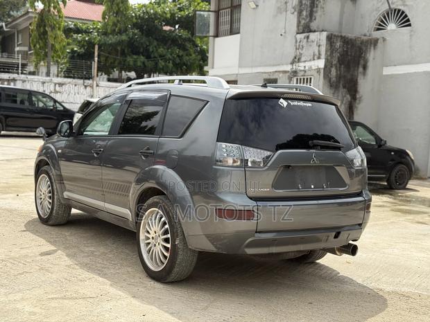 Mitsubishi Outlander 2.4 LS 4WD 2006 Gray