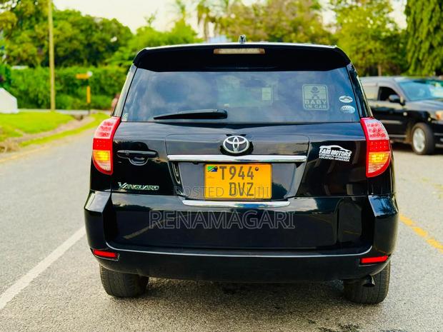 Toyota Vanguard 2008 Black