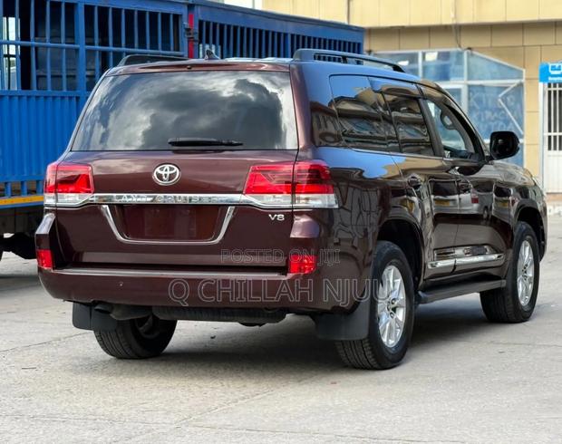 Toyota Land Cruiser 2017 Burgundy