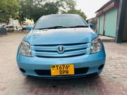 Toyota IST 2004 Blue for sale