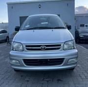 Toyota Noah 2.0 FWD (8 Seater) 2001 Silver for sale