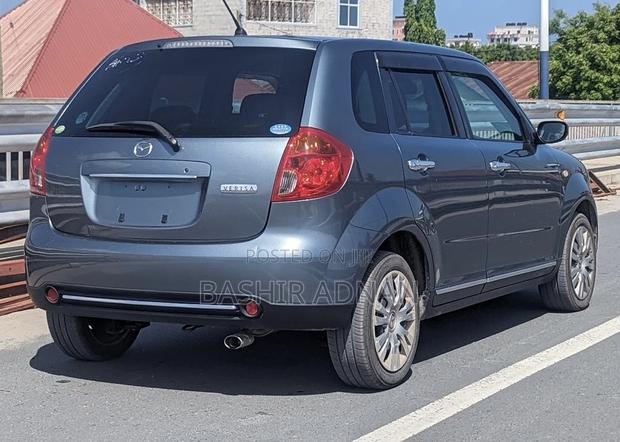 Mazda Verisa 2012 Gray