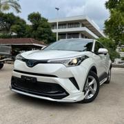 Toyota C-HR 2017 Pearl for sale