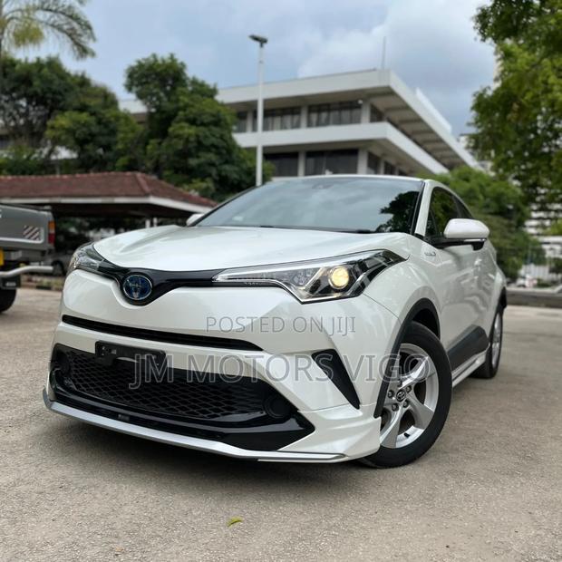Toyota C-HR 2017 Pearl