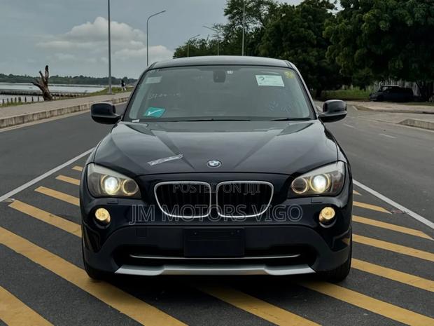 BMW X1 2011 Black