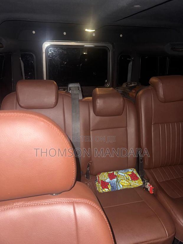 Land Rover Defender 2015 Gray