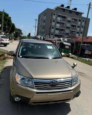 Subaru Forester 2010 Gray for sale