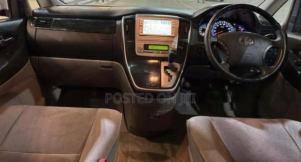 Toyota Alphard 2006 White