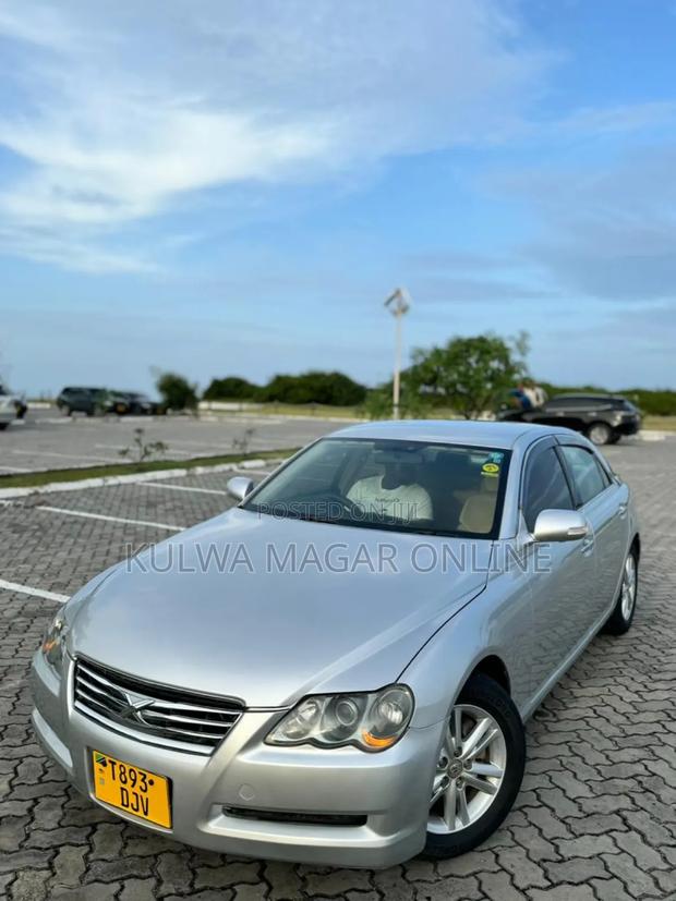 Toyota Mark X 2004 Silver