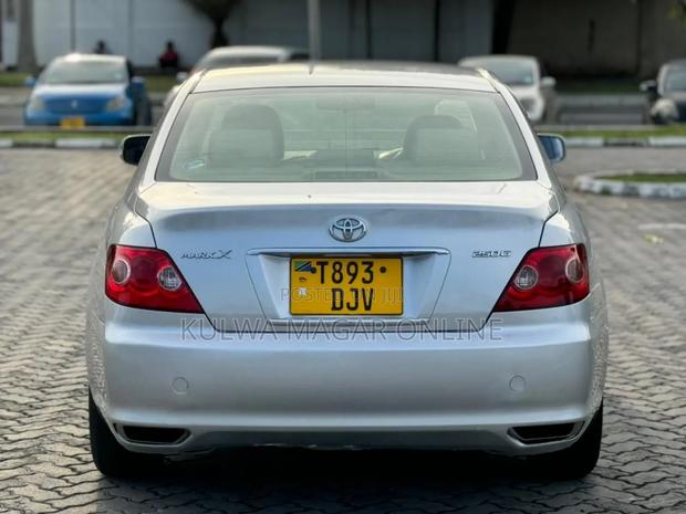 Toyota Mark X 2004 Silver