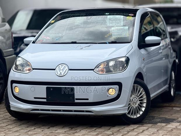Volkswagen Up 2011 White