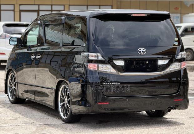 Toyota Vellfire 2008 Matt Black