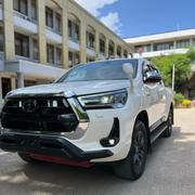 Toyota Hilux 2020 White for sale