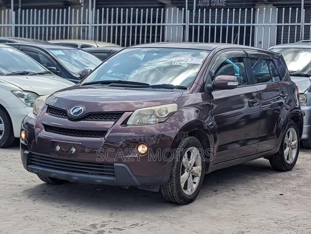 Toyota IST 2008 Brown